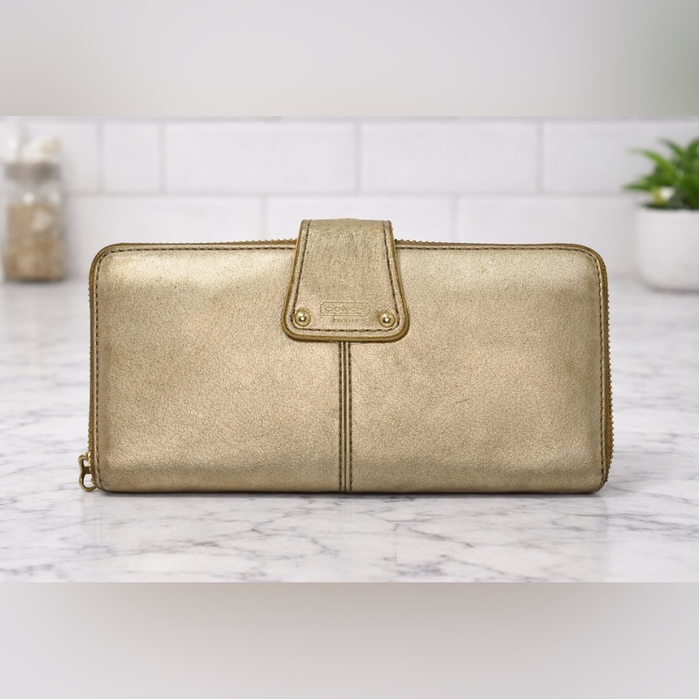 Coach ‘09 Lily Legacy 65th Anniv.. Ltd Ed. Metallic Gold Leather Tote & wallet - Picture 14 of 17